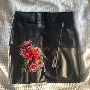Zaful Faux Leather Mini Skirt with Slit